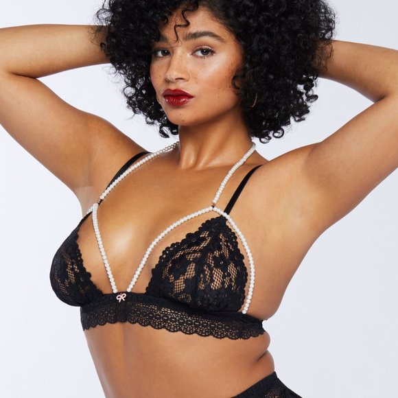 Gorgeous Sexy Pearl Fenty Lingerie Set (NWT) - Picture 5 of 7